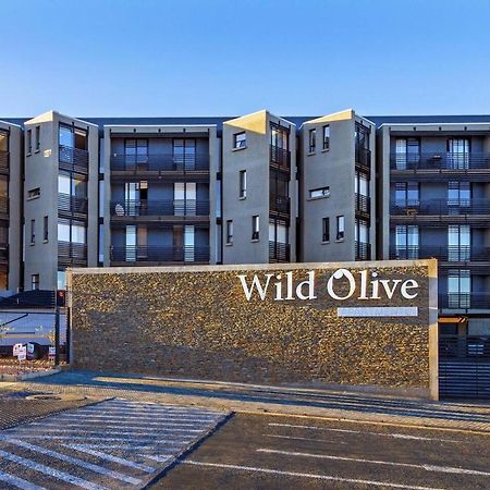 Modernluxe Apartment Windhoek Esterno foto